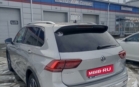 Volkswagen Tiguan II, 2017 год, 3 000 000 рублей, 2 фотография