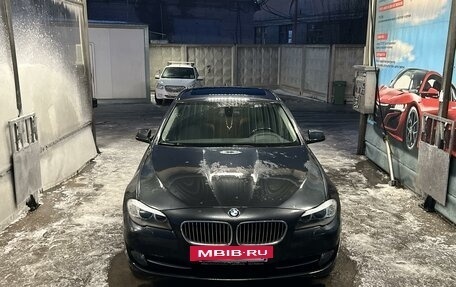 BMW 5 серия, 2010 год, 1 700 000 рублей, 4 фотография