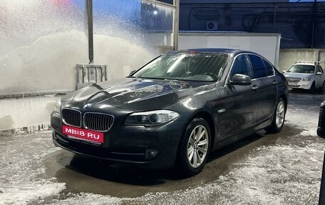 BMW 5 серия, 2010 год, 1 700 000 рублей, 5 фотография