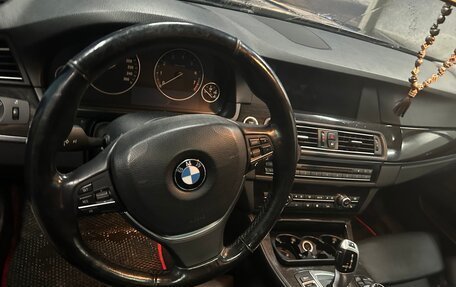 BMW 5 серия, 2010 год, 1 700 000 рублей, 11 фотография