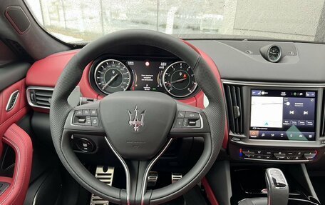 Maserati Levante I, 2023 год, 12 200 000 рублей, 24 фотография