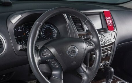 Nissan Pathfinder, 2016 год, 2 299 000 рублей, 14 фотография