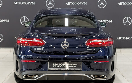 Mercedes-Benz E-Класс, 2018 год, 4 995 000 рублей, 8 фотография