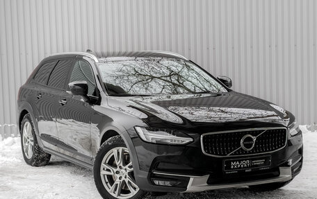 Volvo V90 Cross Country I рестайлинг, 2018 год, 3 499 000 рублей, 9 фотография