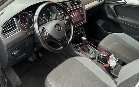 Volkswagen Tiguan II, 2020 год, 3 300 000 рублей, 9 фотография