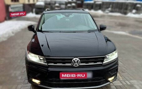 Volkswagen Tiguan II, 2020 год, 3 300 000 рублей, 5 фотография