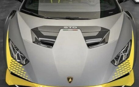 Lamborghini Huracán, 2021 год, 41 000 000 рублей, 7 фотография