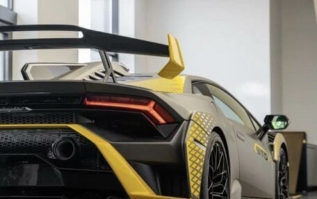 Lamborghini Huracán, 2021 год, 41 000 000 рублей, 8 фотография