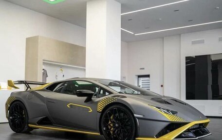 Lamborghini Huracán, 2021 год, 41 000 000 рублей, 5 фотография