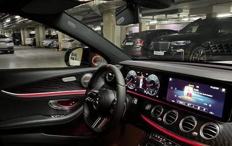Mercedes-Benz E-Класс, 2021 год, 5 500 000 рублей, 9 фотография