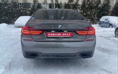 BMW 7 серия, 2018 год, 5 600 000 рублей, 6 фотография