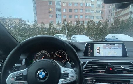 BMW 7 серия, 2018 год, 5 600 000 рублей, 16 фотография