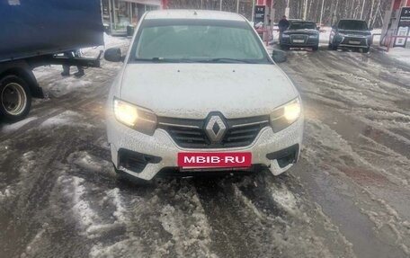 Renault Logan II, 2019 год, 660 000 рублей, 7 фотография