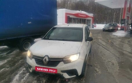 Renault Logan II, 2019 год, 660 000 рублей, 5 фотография