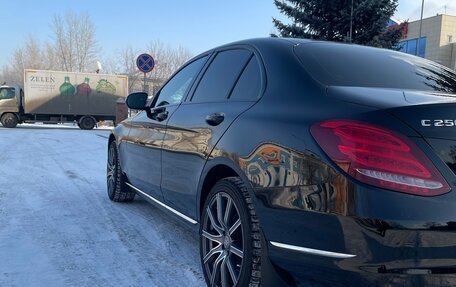 Mercedes-Benz C-Класс, 2015 год, 2 350 000 рублей, 13 фотография