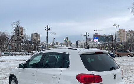 Volkswagen Tiguan I, 2011 год, 1 590 000 рублей, 4 фотография