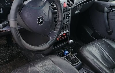 Mercedes-Benz A-Класс, 1998 год, 400 000 рублей, 1 фотография
