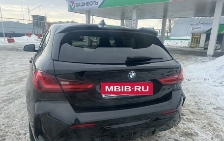 BMW 1 серия, 2020 год, 3 190 000 рублей, 6 фотография