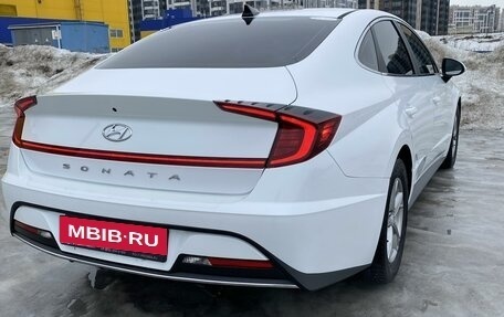 Hyundai Sonata VIII, 2019 год, 2 390 000 рублей, 24 фотография