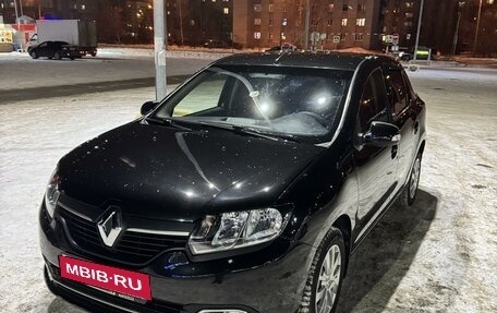 Renault Logan II, 2016 год, 855 000 рублей, 13 фотография