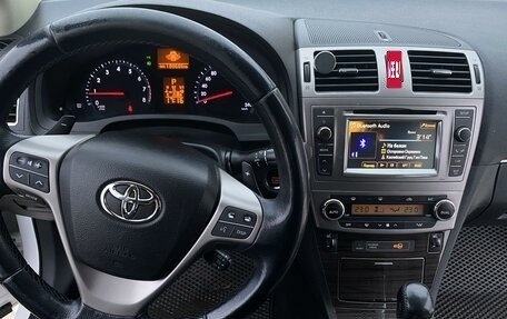 Toyota Avensis III рестайлинг, 2011 год, 1 385 000 рублей, 11 фотография