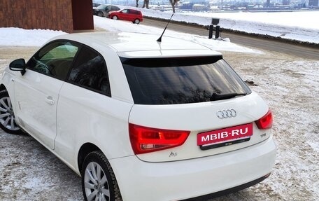 Audi A1, 2011 год, 1 050 000 рублей, 2 фотография
