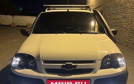 Chevrolet Niva I рестайлинг, 2019 год, 1 150 000 рублей, 4 фотография