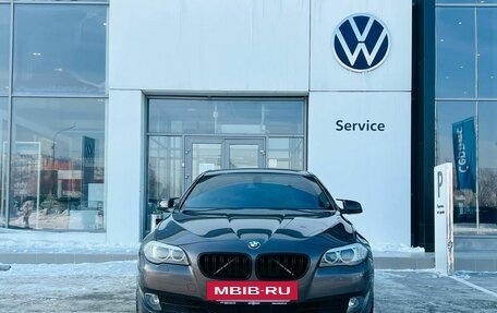 BMW 5 серия, 2011 год, 1 800 000 рублей, 2 фотография