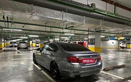 BMW 5 серия, 2010 год, 1 900 000 рублей, 6 фотография
