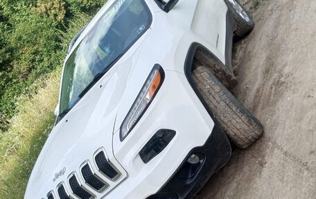 Jeep Cherokee, 2017 год, 2 500 000 рублей, 29 фотография