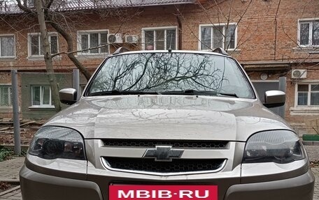 Chevrolet Niva I рестайлинг, 2019 год, 1 120 000 рублей, 2 фотография