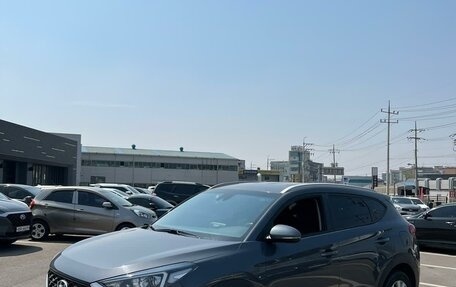 Hyundai Tucson III, 2018 год, 2 330 000 рублей, 4 фотография