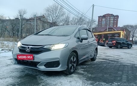 Honda Fit III, 2018 год, 1 410 000 рублей, 1 фотография