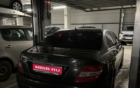 Mercedes-Benz C-Класс, 2010 год, 1 299 999 рублей, 1 фотография