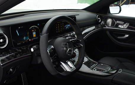 Mercedes-Benz E-Класс AMG, 2021 год, 13 900 000 рублей, 9 фотография