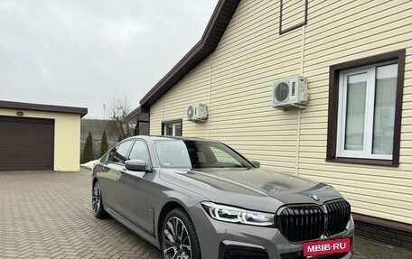 BMW 7 серия, 2019 год, 7 590 000 рублей, 9 фотография