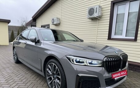 BMW 7 серия, 2019 год, 7 590 000 рублей, 15 фотография