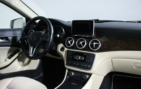 Mercedes-Benz GLA, 2014 год, 1 950 000 рублей, 9 фотография