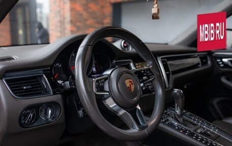 Porsche Macan I рестайлинг, 2015 год, 4 490 000 рублей, 9 фотография