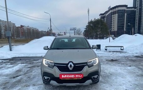Renault Logan II, 2019 год, 1 460 000 рублей, 2 фотография