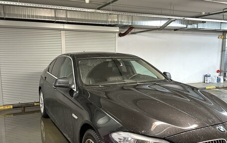 BMW 5 серия, 2011 год, 1 950 000 рублей, 3 фотография