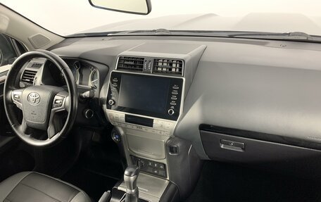 Toyota Land Cruiser Prado 150 рестайлинг 2, 2021 год, 6 599 000 рублей, 11 фотография