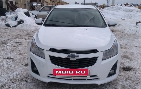 Chevrolet Cruze II, 2013 год, 999 000 рублей, 6 фотография