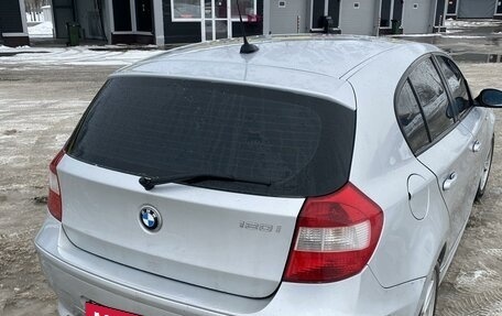 BMW 1 серия, 2005 год, 400 000 рублей, 5 фотография