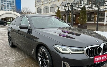 BMW 5 серия, 2021 год, 5 999 999 рублей, 9 фотография