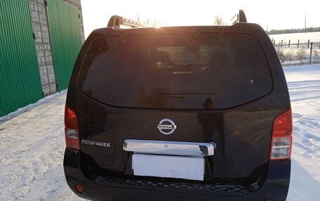 Nissan Pathfinder, 2012 год, 1 850 000 рублей, 13 фотография