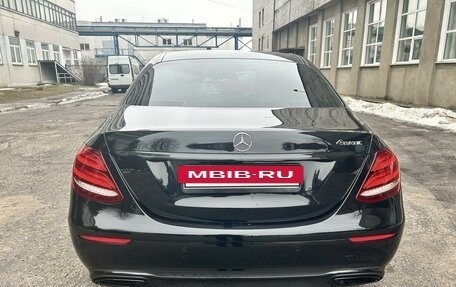 Mercedes-Benz E-Класс, 2016 год, 2 450 000 рублей, 4 фотография