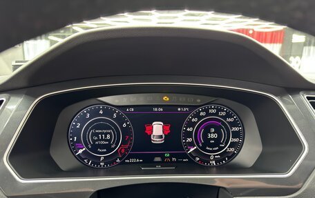 Volkswagen Tiguan II, 2018 год, 3 499 000 рублей, 15 фотография