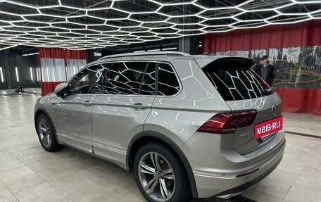Volkswagen Tiguan II, 2018 год, 3 499 000 рублей, 5 фотография