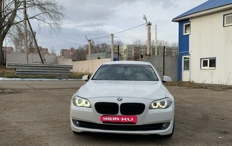 BMW 5 серия, 2013 год, 1 760 000 рублей, 3 фотография